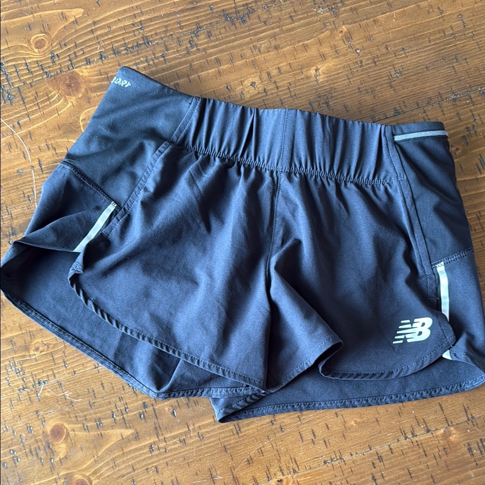 New Balance Women's Lined Black Running Shorts w/ Multiple Pockets